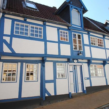 Fewo1846 - Villa Windschief - Uriges Fachwerkhaus Auf 3 Ebenen Mit Garten Im Stadtzentrum フレンスブルク エクステリア 写真
